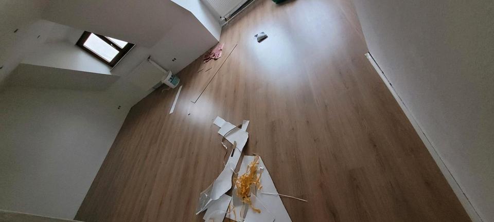 Maisonettenwohnung Herrenberg - 5.5 Zimmer, 100 m&sup2;, 1.500&euro; | Angebot:25611461