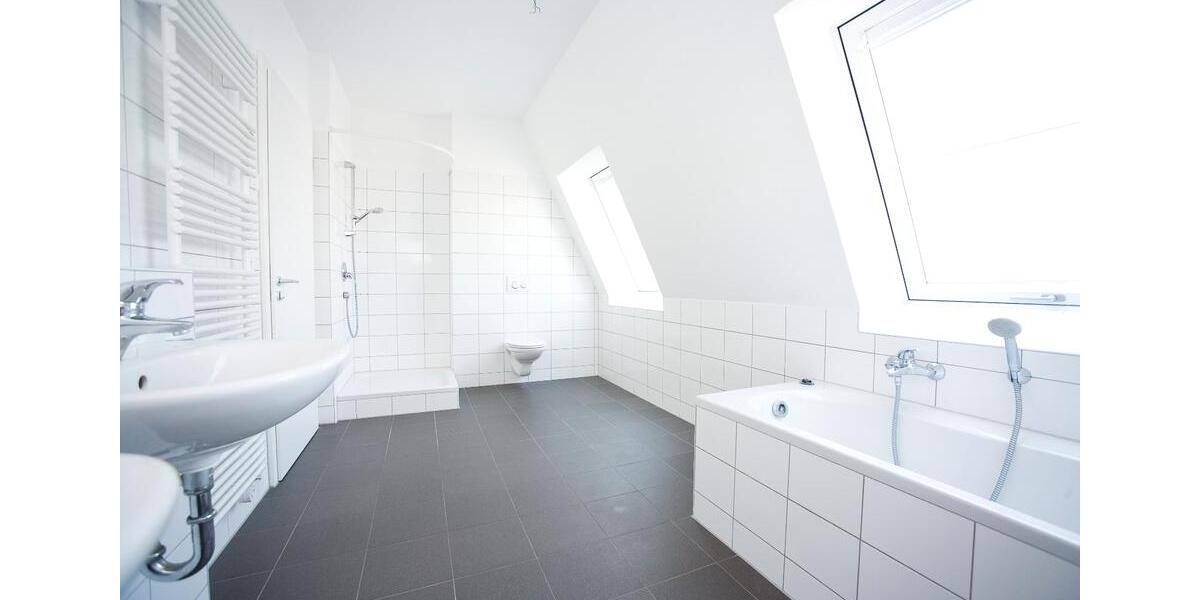 Einfamilienhaus Ostfildern - 3 Zimmer, 178 m&sup2;, 1.720&euro; | Angebot:26658396