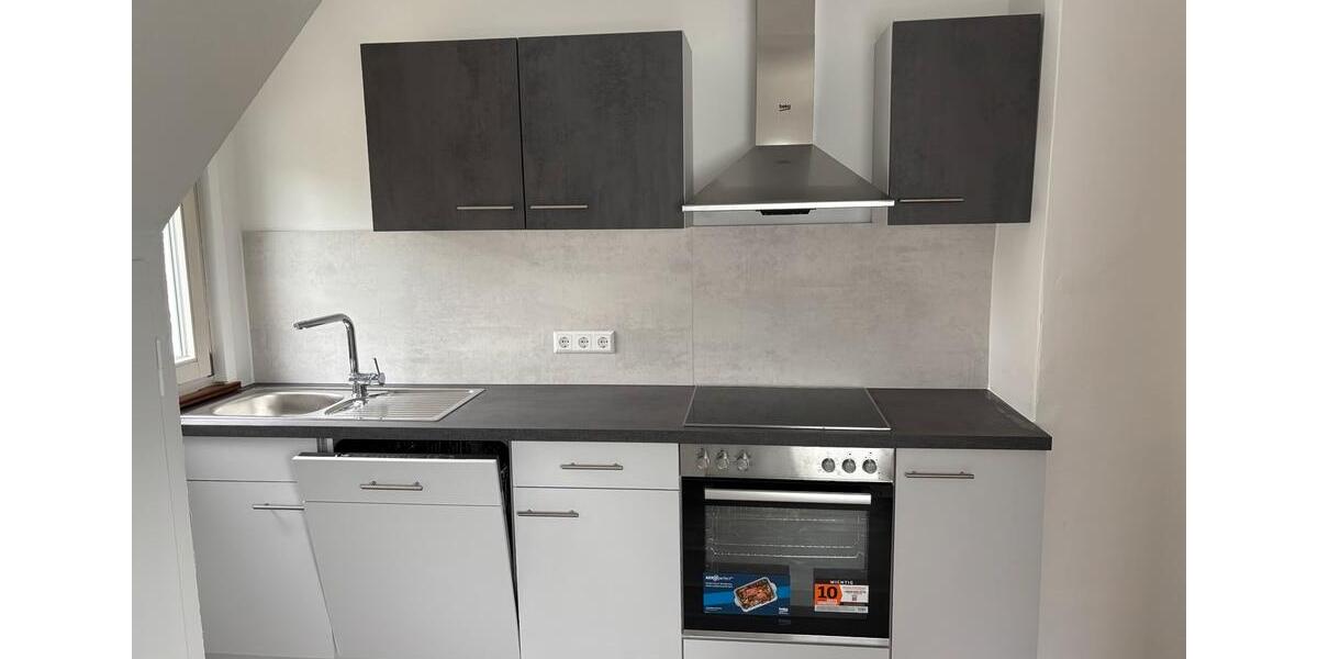 Dachgeschoßwohnung Kirchentellinsfurt - 5 Zimmer, 72 m&sup2;, 750&euro; | Angebot:27564794