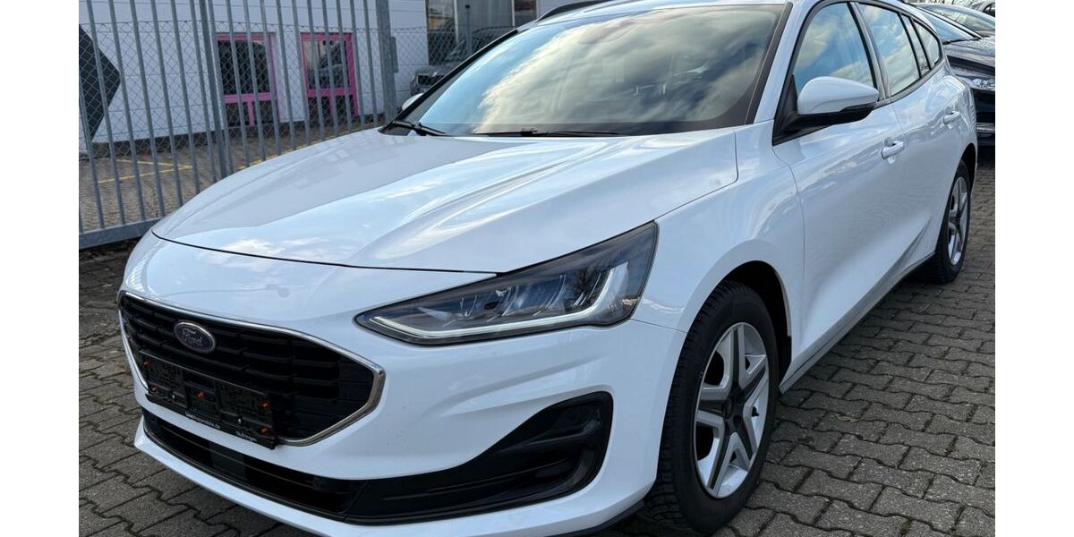 Ford Focus 58.000 km 14.400 &euro; Nufringen 71154