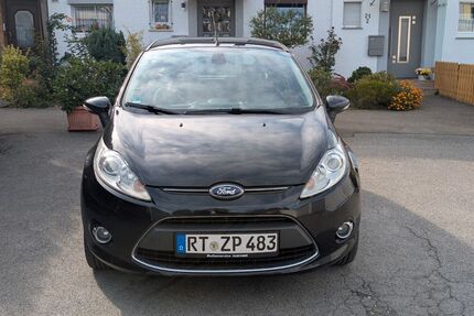 Ford Fiesta 182.000 km 2.900 &euro; Reutlingen 72760