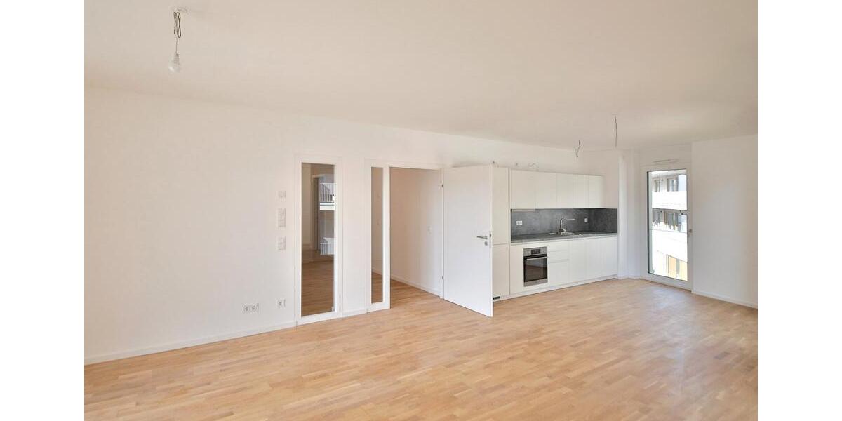 Etagenwohnung Böblingen - 3 Zimmer, 100 m&sup2;, 2.045&euro; | Angebot:25783086