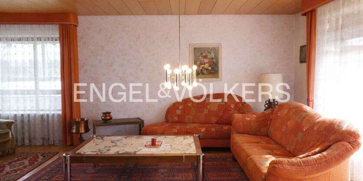 Einfamilienhaus Rottenburg am Neckar - 5.5 Zimmer, 138 m&sup2;, 530.000&euro; | Angebot:26059660
