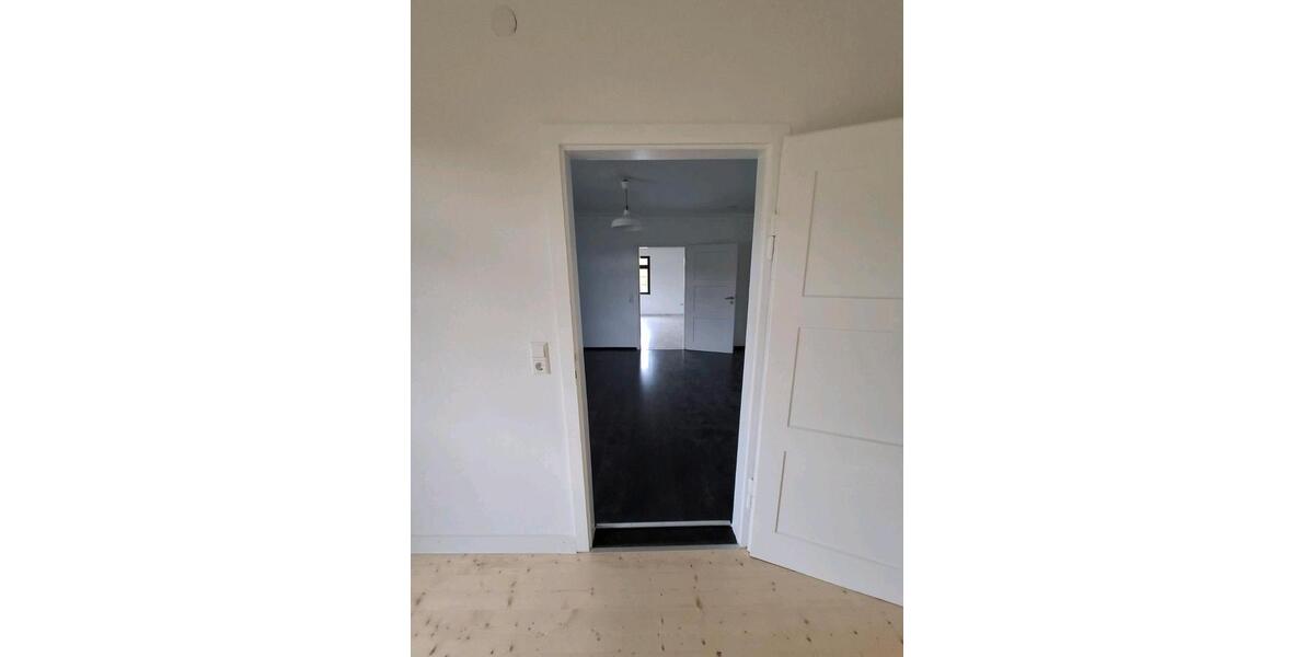 Erdgeschoßwohnung Tübingen Derendingen - 3 Zimmer, 80 m&sup2;, 1.020&euro; | Angebot:27554318