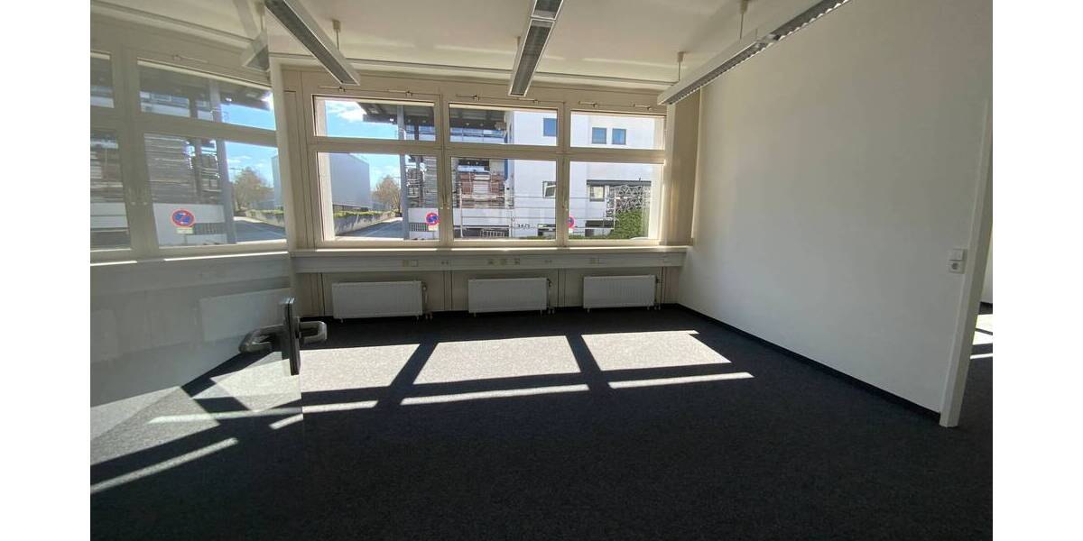 Gewerbeobjekt Sindelfingen Mitte - 7 Zimmer, 5.200&euro; | Angebot:25704219