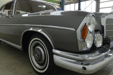 Mercedes-Benz 300 216.000 km 79.999 &euro; Metzingen 72555