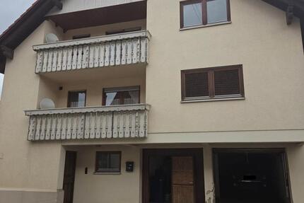 Haus Gammertingen - 4 Zimmer, 180 m&sup2;, 1.300&euro; | Angebot:26043136