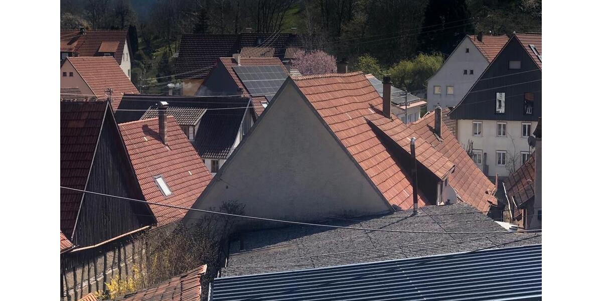 Bauernhaus, Landhaus Hechingen - 5 Zimmer, 148 m&sup2;, 132.000&euro; | Angebot:26066460