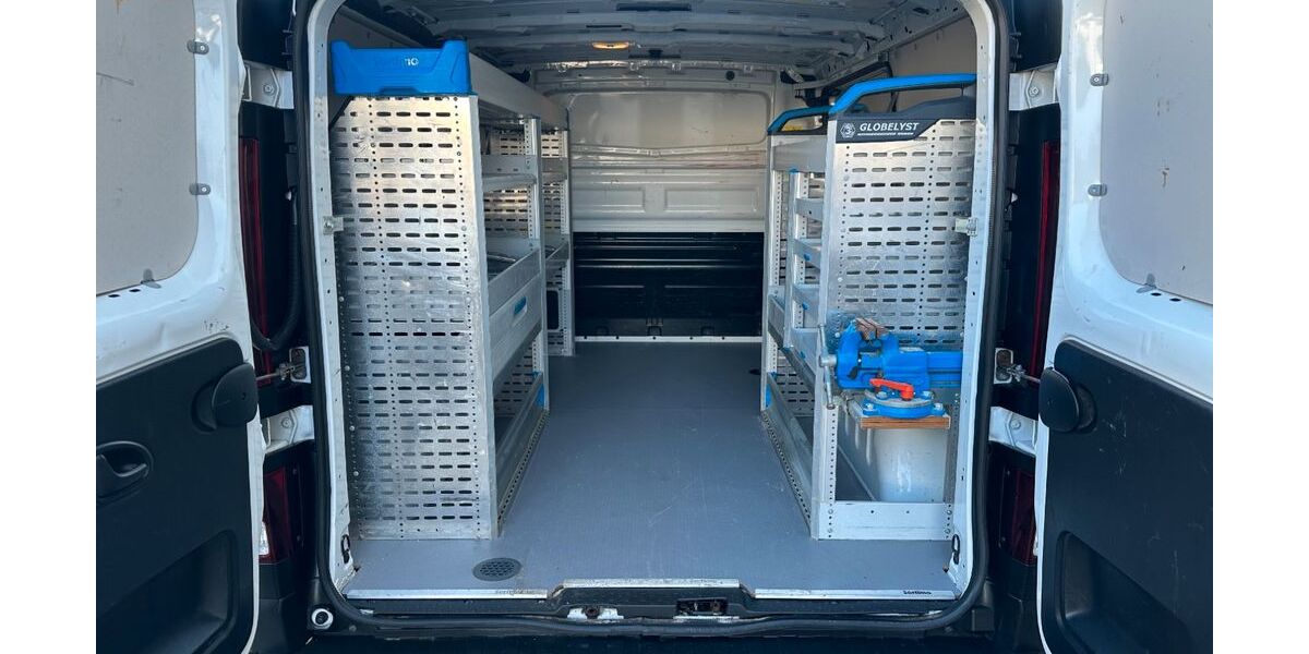 Opel Vivaro 89.450 km 14.490 &euro; Sindelfingen 71065