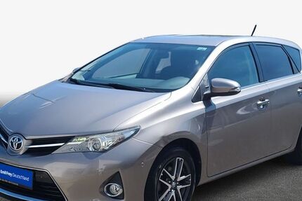 Toyota Auris 30.000 km 13.490 &euro; Reutlingen 72766