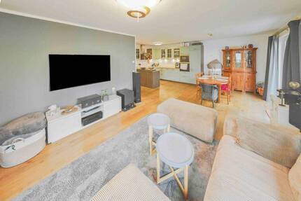 Wohnung Waldenbuch - 3 Zimmer, 88 m&sup2;, 359.000&euro; | Angebot:26106894