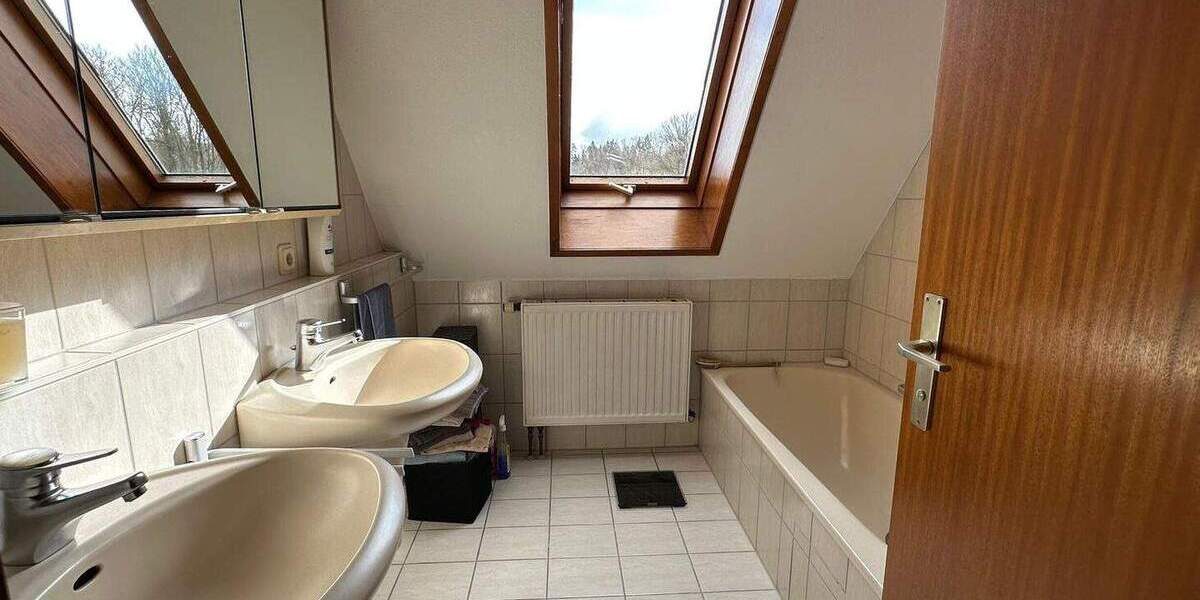 Etagenwohnung Nürtingen Neckarhausen - 3 Zimmer, 64 m&sup2;, 215.000&euro; | Angebot:25881020