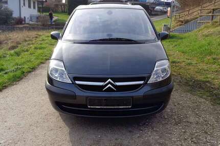Citroen C8 173.000 km 2.999 &euro; Reutlingen (Ohmenhausen)- Tel 01799296766 72770