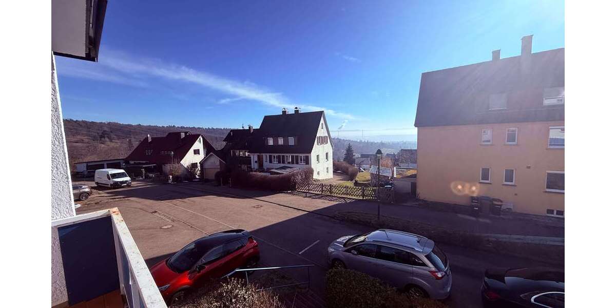 Etagenwohnung Esslingen am Neckar Hegensberg - 7 Zimmer, 152 m&sup2;, 435.000&euro; | Angebot:25370138