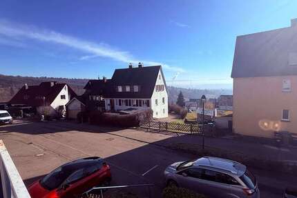Wohnung Esslingen am Neckar Hegensberg - 7 Zimmer, 152 m&sup2;, 435.000&euro; | Angebot:25370138
