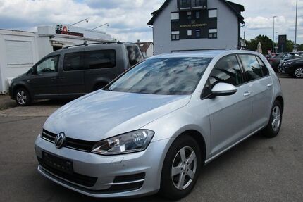 VW Golf 82.000 km 12.990 &euro; Böblingen 71032