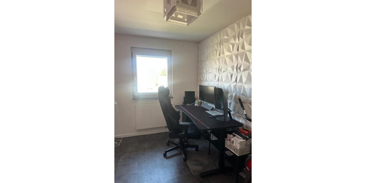 Reihenhaus Esslingen am Neckar Pliensauvorstadt - 4 Zimmer, 90 m&sup2;, 556.000&euro; | Angebot:26042271