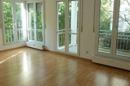 Wohnung Reutlingen - 1 Zimmer, 34 m&sup2;, 570&euro; | Angebot:24977428