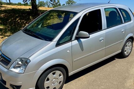 Opel Meriva 83.000 km 2.900 &euro; Hechingen 72379