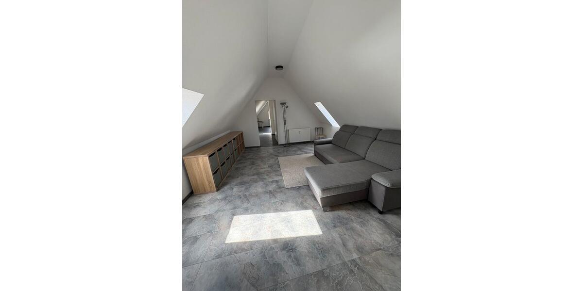 Dachgeschoßwohnung Bitz - 2 Zimmer, 60 m&sup2;, 500&euro; | Angebot:25961936