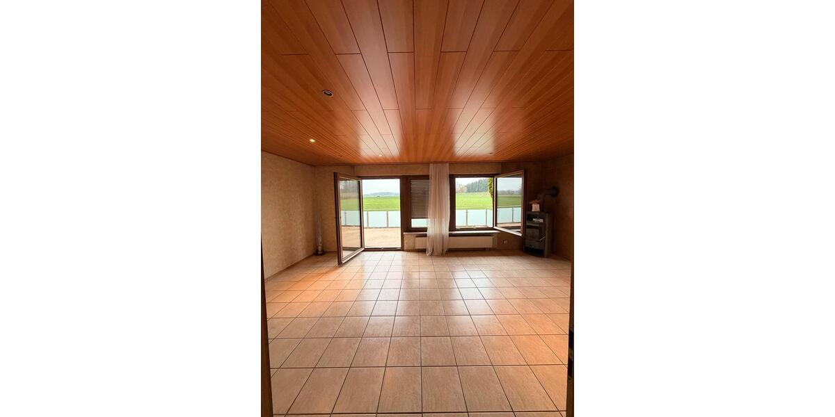 Einfamilienhaus Hohenstein - 5 Zimmer, 139 m&sup2;, 1.500&euro; | Angebot:26637819