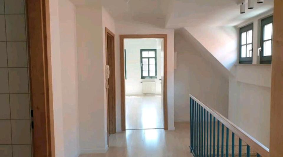 Dachgeschoßwohnung Rottenburg am Neckar - 2 Zimmer, 65 m&sup2;, 255.000&euro; | Angebot:27533983
