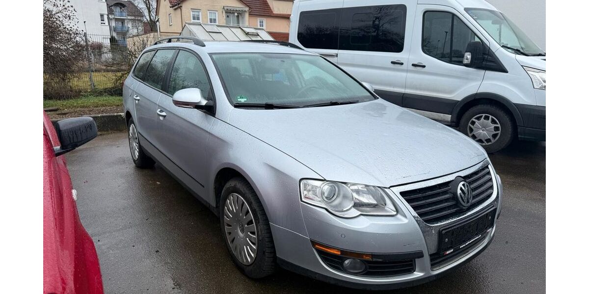 VW Passat Variant 190.000 km 2.900 &euro; Gomaringen 72810