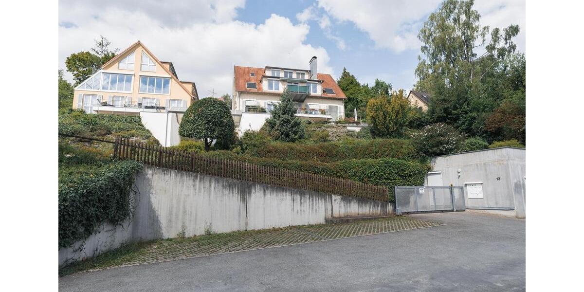 Etagenwohnung Tübingen Schönblick / Winkelwiese - 5.5 Zimmer, 149 m&sup2;, 2.000&euro; | Angebot:26024043