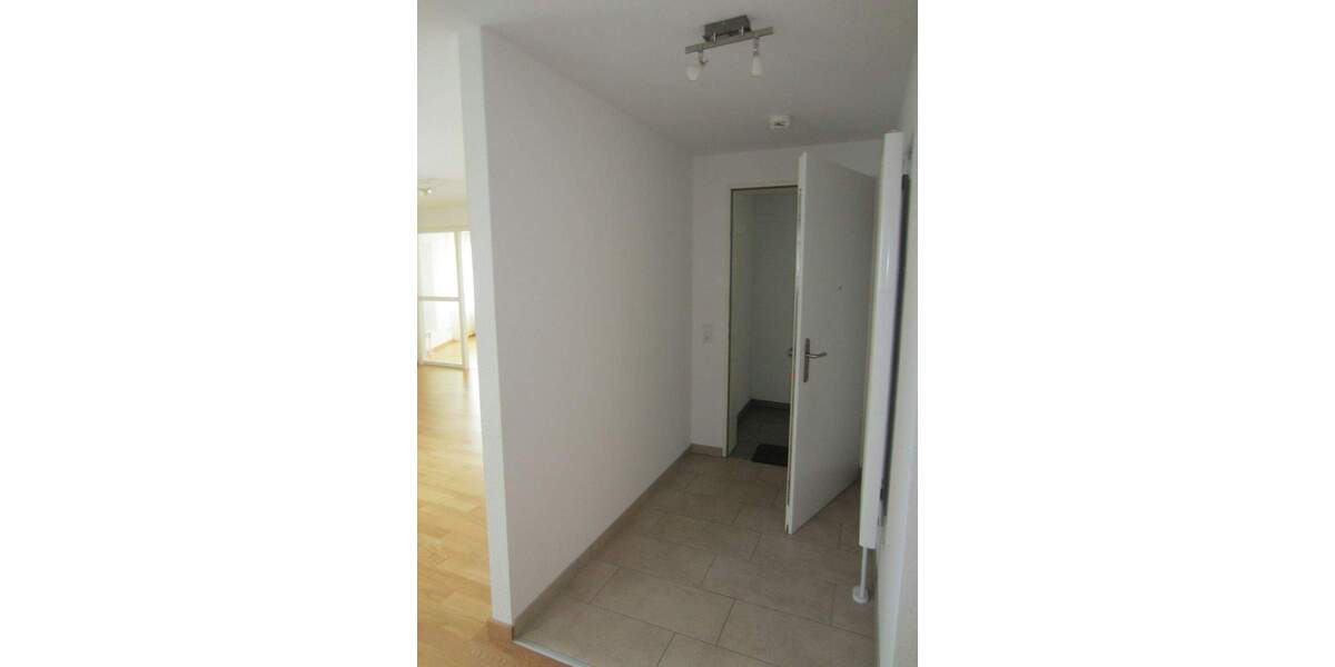 Etagenwohnung Filderstadt Bonlanden - 3 Zimmer, 79 m&sup2;, 975&euro; | Angebot:26555130