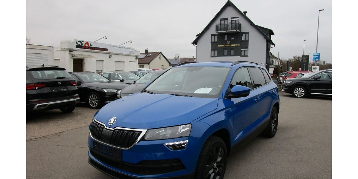 Skoda Karoq 95.000 km 18.990 &euro; Böblingen 71032