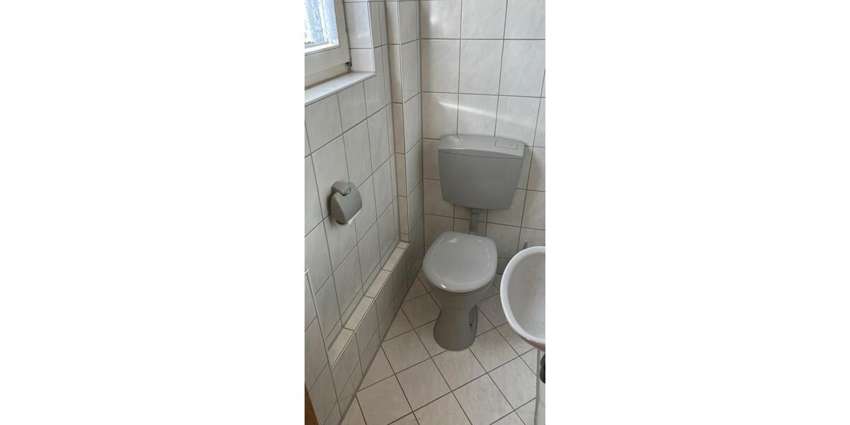 Mehrfamilienhaus, Wohnhaus Pfullingen - 11 Zimmer, 204 m&sup2;, 489.000&euro; | Angebot:25832494