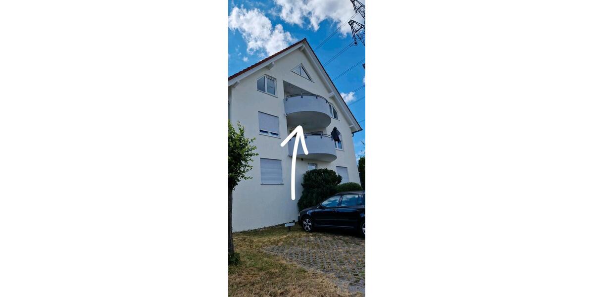 Dachgeschoßwohnung Ehningen - 3 Zimmer, 83 m&sup2;, 900&euro; | Angebot:27597266