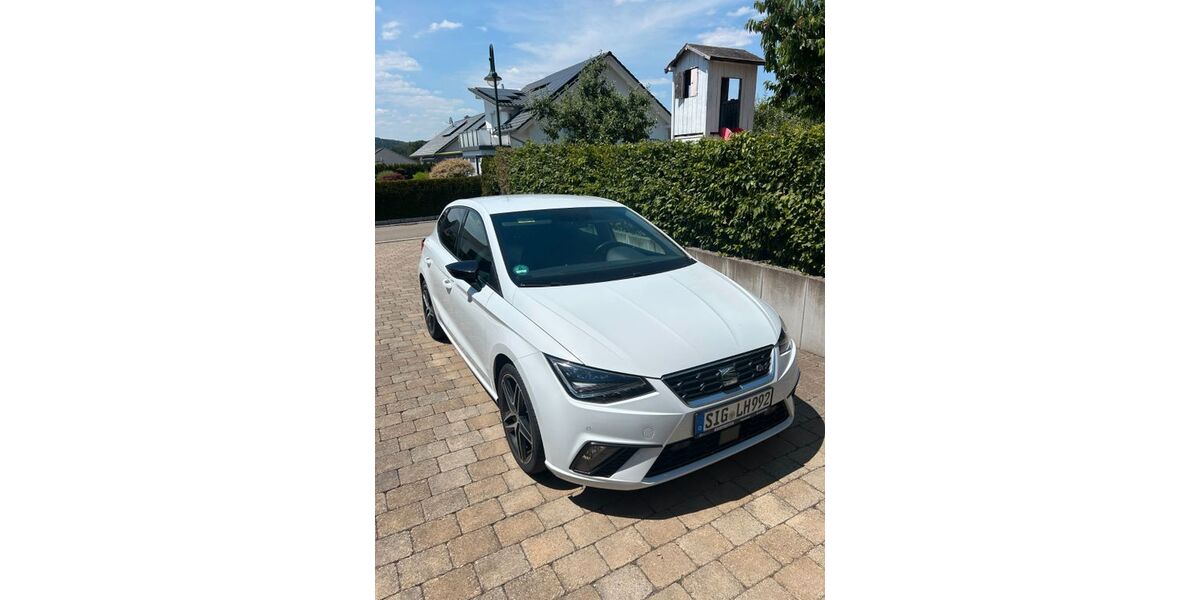 Seat Ibiza 99.000 km 12.000 &euro; Neufra 72419