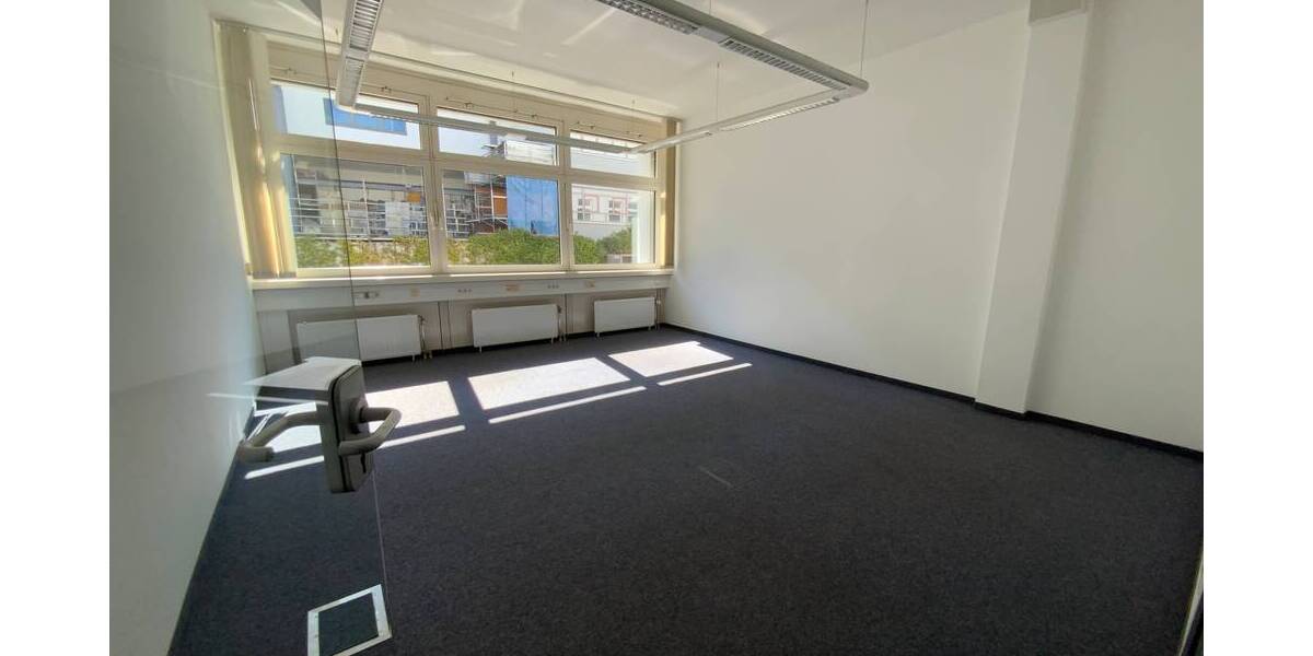 Gewerbeobjekt Sindelfingen Mitte - 18.960&euro; | Angebot:25704212