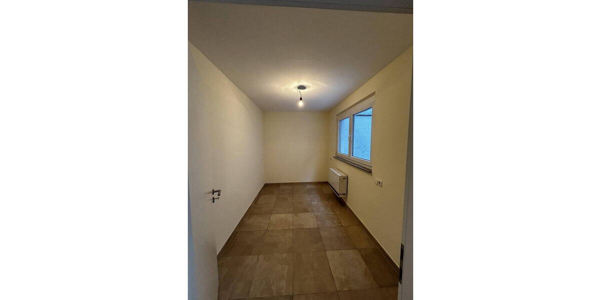 Etagenwohnung Kirchheim-Teck Kirchheim - 4 Zimmer, 103 m&sup2;, 370.000&euro; | Angebot:25984613