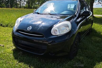 Nissan Micra 178.000 km 3.200 &euro; Reutlingen 72770