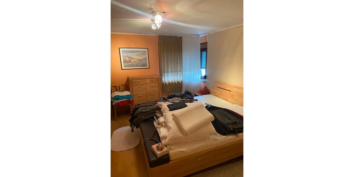 Etagenwohnung Rottenburg am Neckar - 4.5 Zimmer, 107 m&sup2;, 350.000&euro; | Angebot:25162501