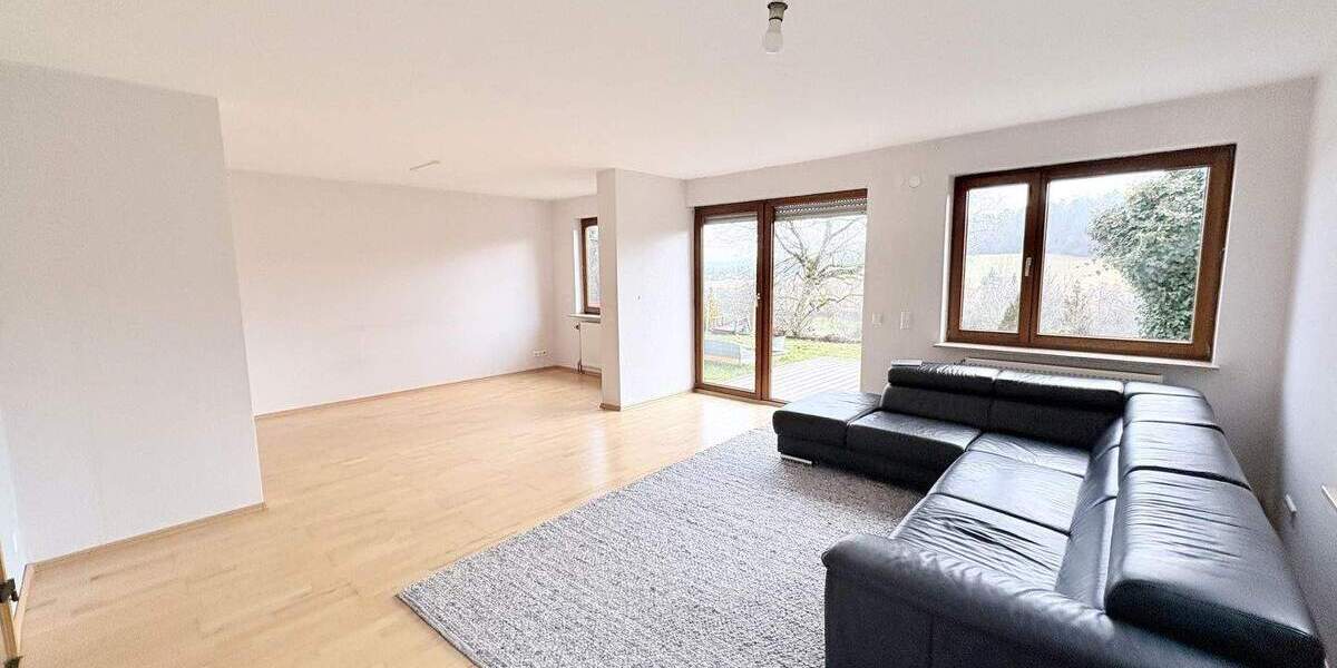 Etagenwohnung Weil im Schönbuch - 4 Zimmer, 111 m&sup2;, 395.000&euro; | Angebot:25780791