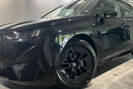 BMW iX 18.198 km 63.890 &euro; Reutlingen 72766
