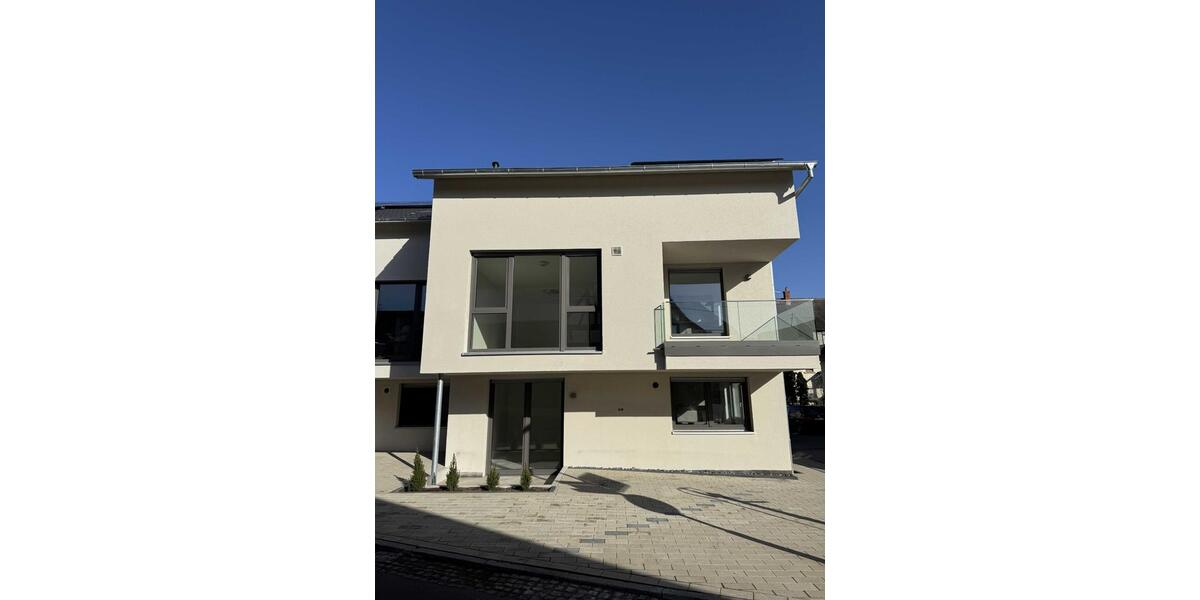 Erdgeschoßwohnung Neustetten - 2.5 Zimmer, 65 m&sup2;, 1.000&euro; | Angebot:25353978