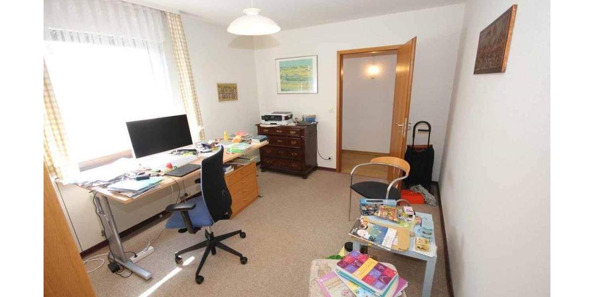 Einfamilienhaus Kusterdingen - 5 Zimmer, 164 m&sup2;, 595.000&euro; | Angebot:25690130