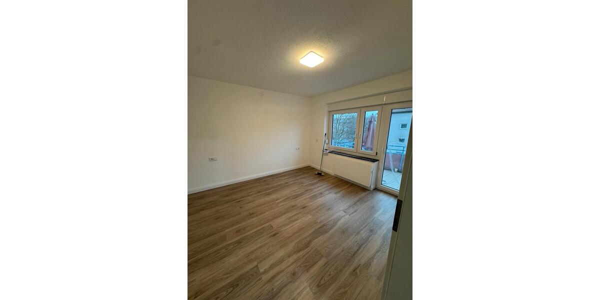 Etagenwohnung Tübingen Derendingen - 3 Zimmer, 70 m&sup2;, 1.055&euro; | Angebot:25415780