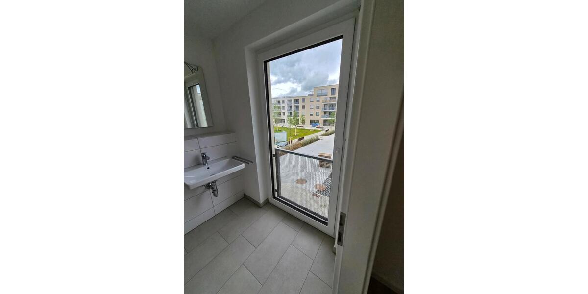 Etagenwohnung Rottenburg am Neckar - 4 Zimmer, 93 m&sup2;, 782&euro; | Angebot:26687932