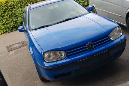 VW Golf 260.000 km 950 &euro; Pfullingen 72793