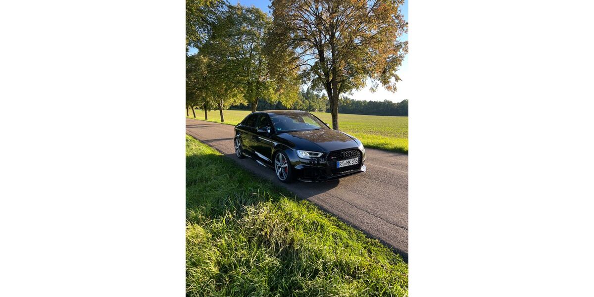 Audi RS3 36.800 km 48.500 &euro; Reutlingen 72770