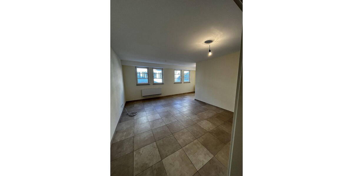 Etagenwohnung Kirchheim-Teck Kirchheim - 4 Zimmer, 103 m&sup2;, 370.000&euro; | Angebot:25984613