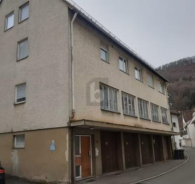 IDEALE KOMBINATION AUS ARBEIT & LEBEN - Wohn- & Geschäftshaus Bad Urach | Angebot:26988198