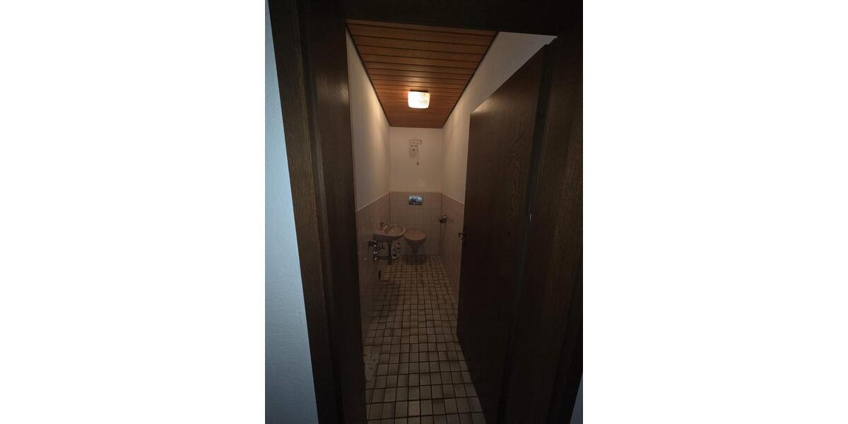 Doppelhaushälfte Gammertingen - 4 Zimmer, 180 m&sup2;, 1.300&euro; | Angebot:26043136