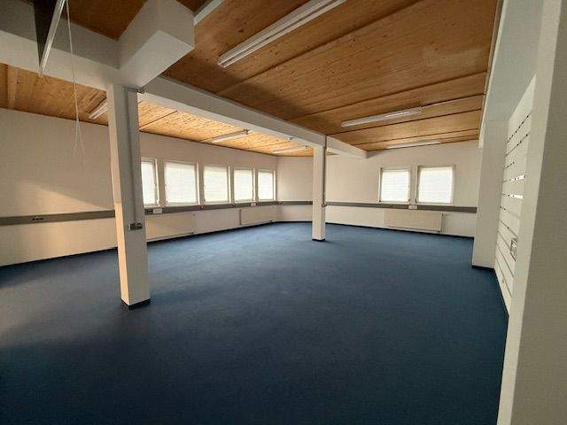 Gewerbeobjekt Großbettlingen - 1.300&euro; | Angebot:25696024