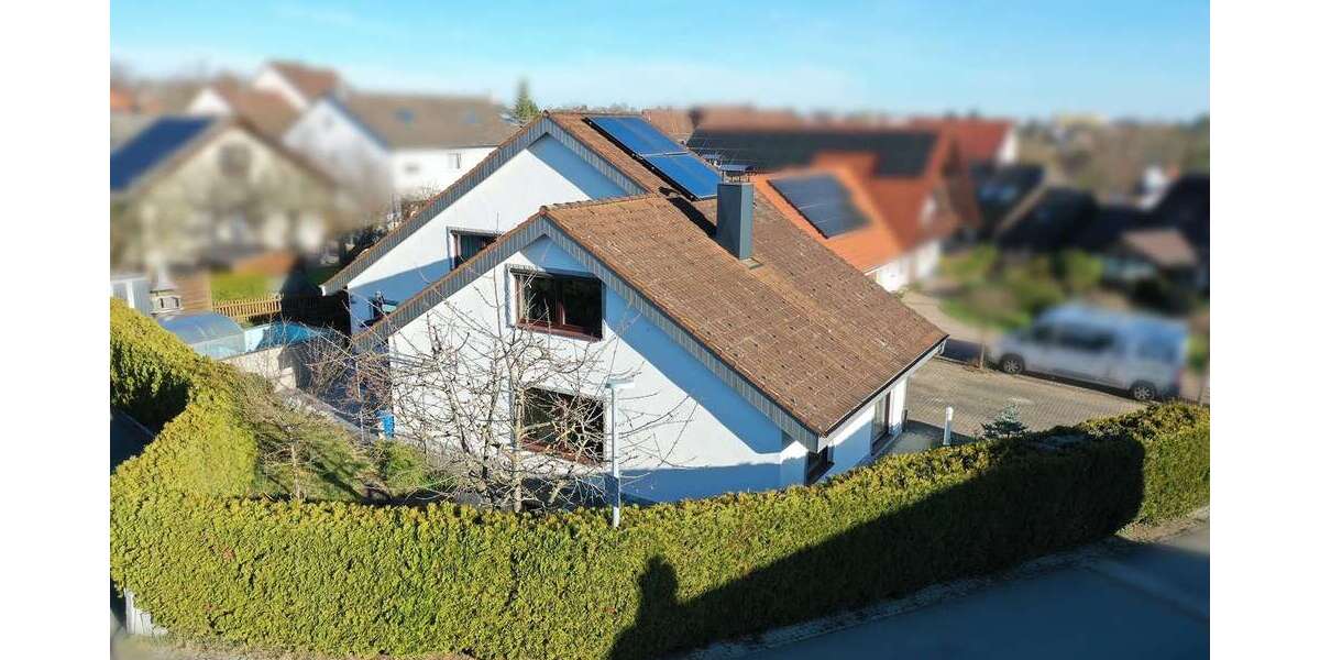 Einfamilienhaus Hechingen - 9 Zimmer, 220 m&sup2;, 650.000&euro; | Angebot:26017113